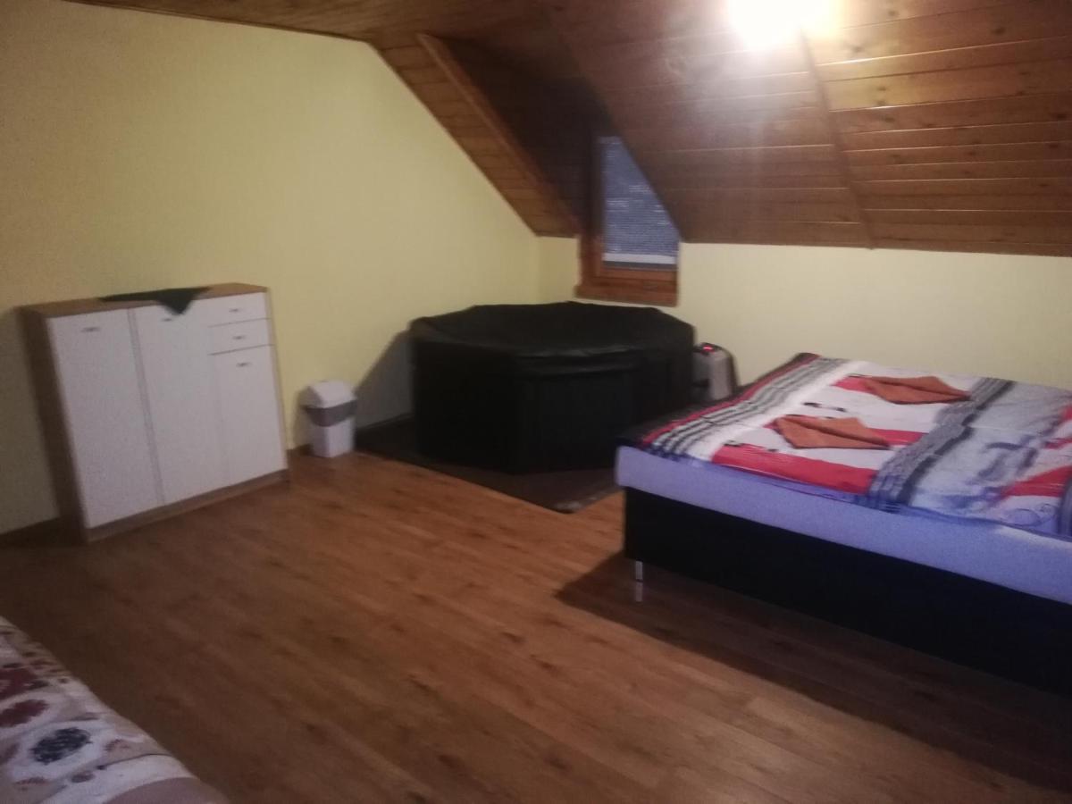 Privat Femamki Appartement Licartovce Buitenkant foto