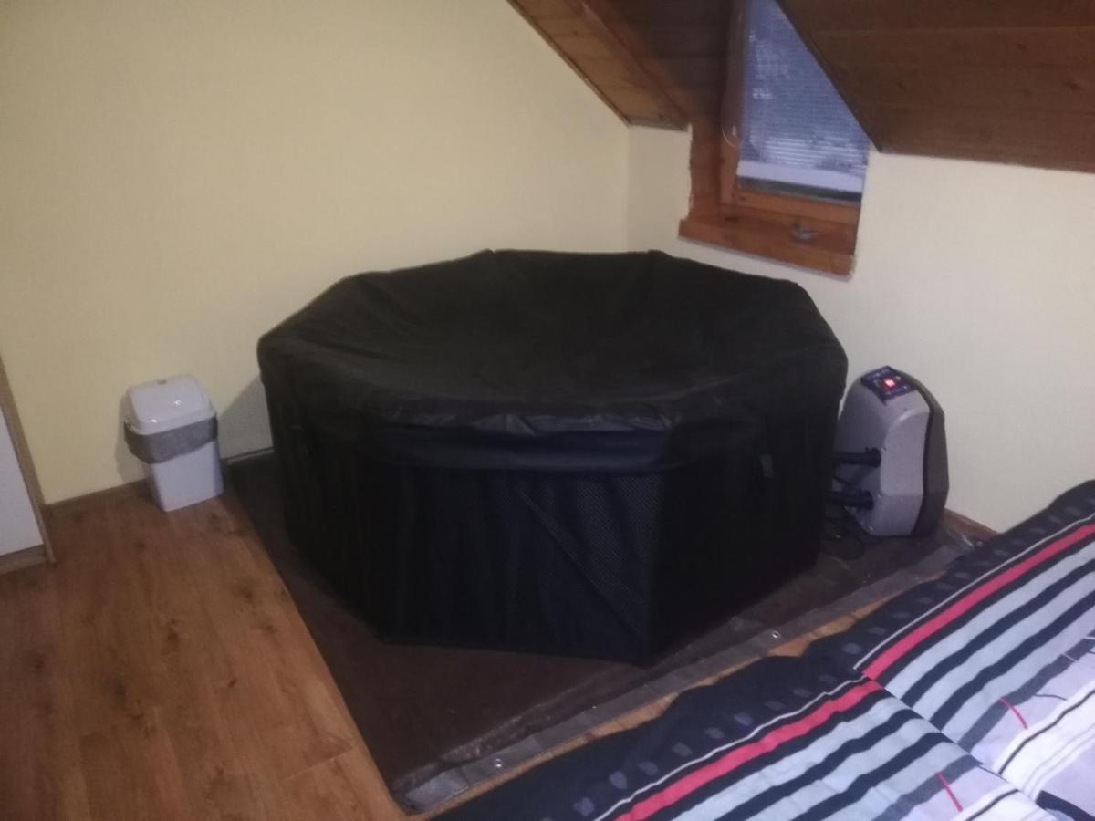Privat Femamki Appartement Licartovce Buitenkant foto