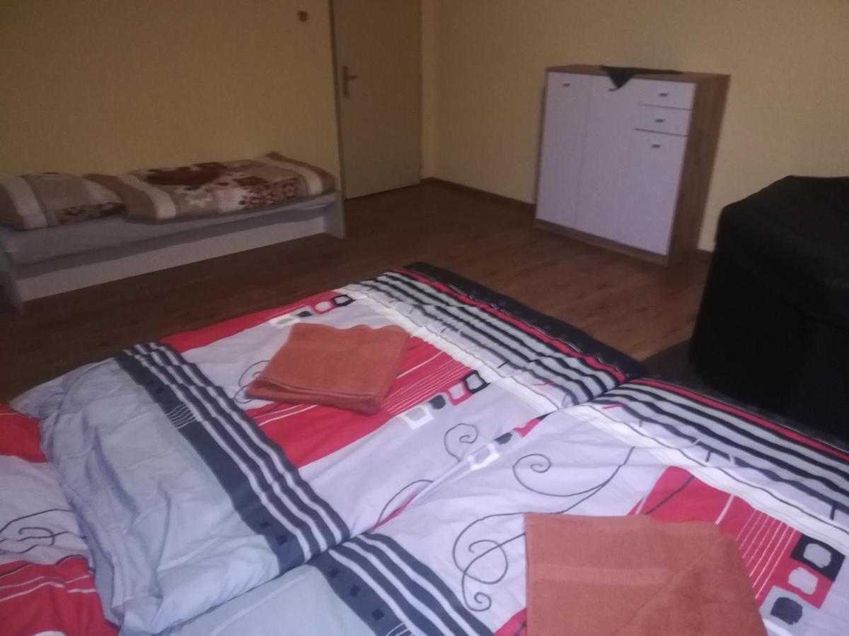 Privat Femamki Appartement Licartovce Buitenkant foto