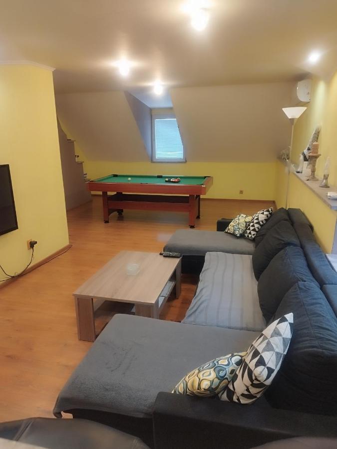 Privat Femamki Appartement Licartovce Buitenkant foto